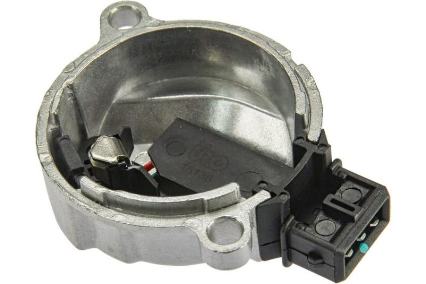 URO Parts 058905161B Camshaft Position Sensor
