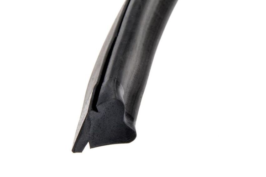 URO Parts 1077200578 Hard Top Seal
