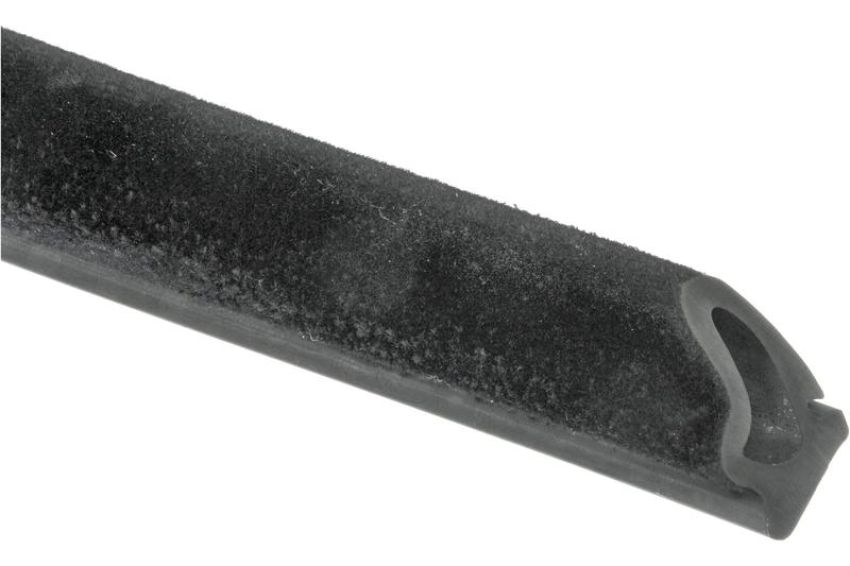 URO Parts 1077250566 Soft Top Seal