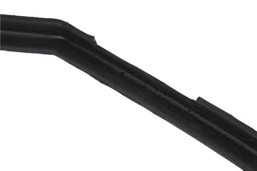 URO Parts 1077270131 Door Seal