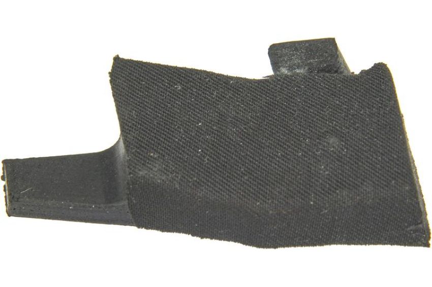 URO Parts 1077271230 Window Seal/Beaded Plate