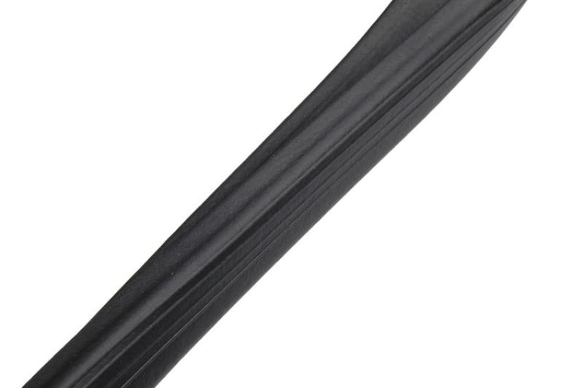 URO Parts 1077580098 Trunk Seal