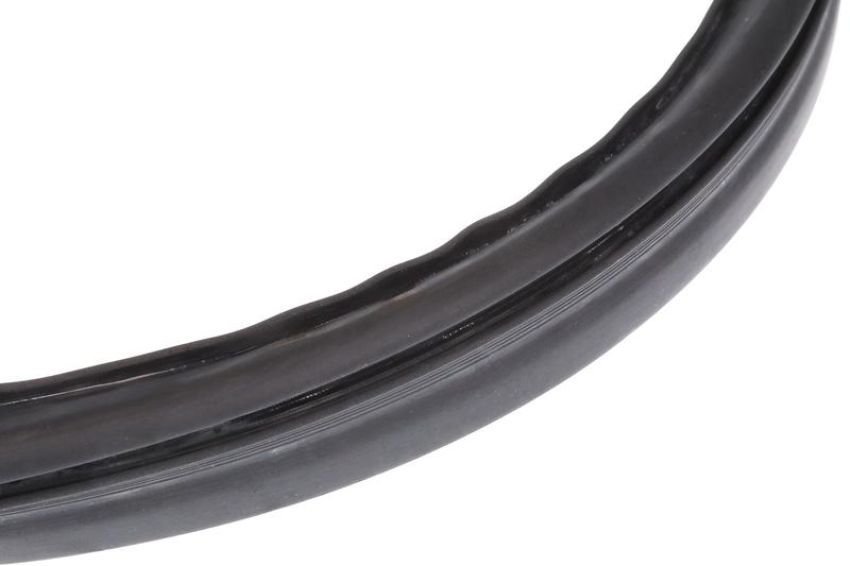 URO Parts 1086700239 Windshield Seal