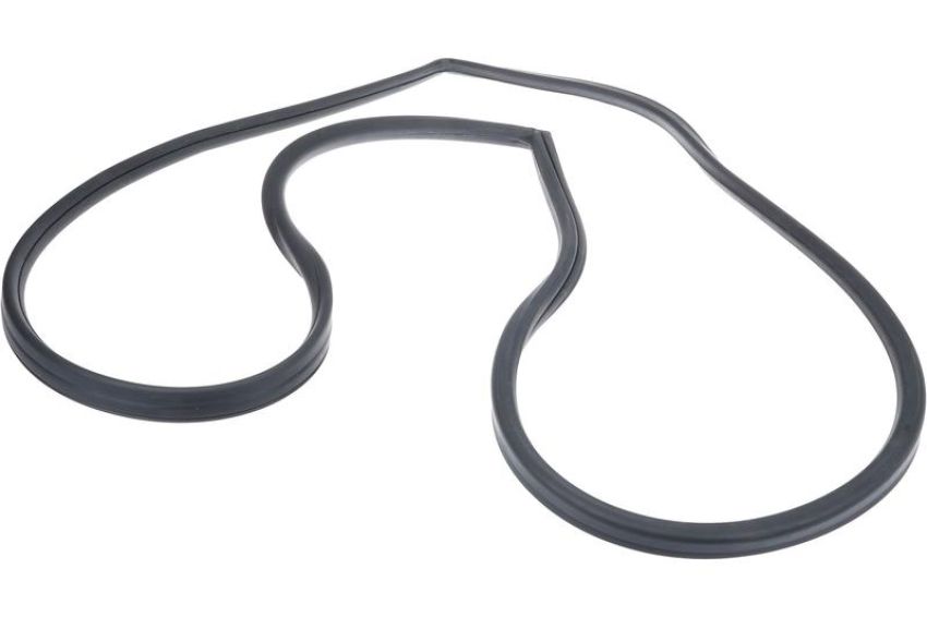 URO Parts 1106700139 Rear Window Seal