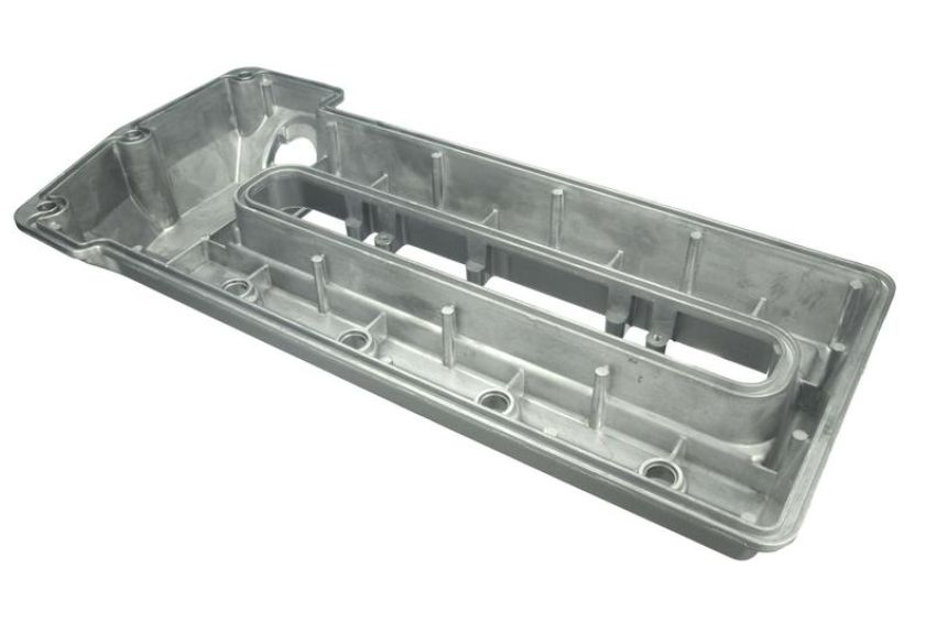 URO Parts 11121703172 Valve Cover