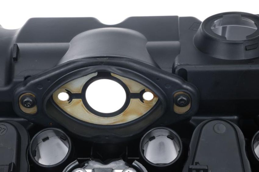 URO Parts 11127552281 Valve Cover