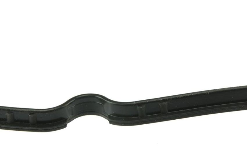 URO Parts 11127582245 Valve Cover Gasket Set
