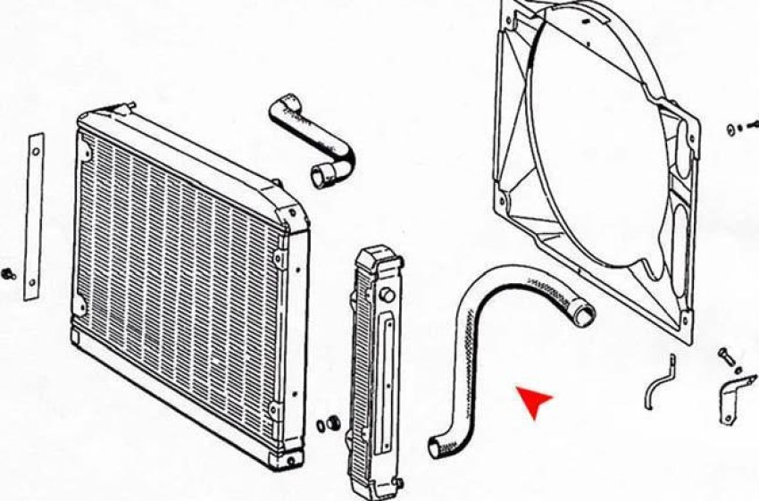URO Parts 1135011082 Radiator Hose