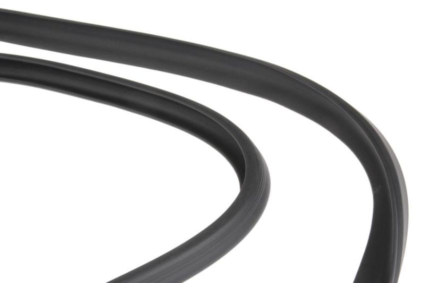 URO Parts 1137500077 Trunk Seal