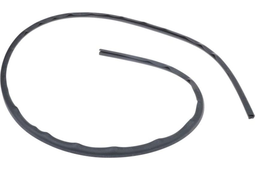 URO Parts 1137790022 Soft Top Seal