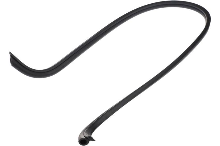 URO Parts 1157820198 Sunroof Seal