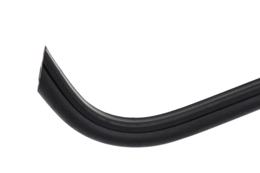 URO Parts 1157820198 Sunroof Seal