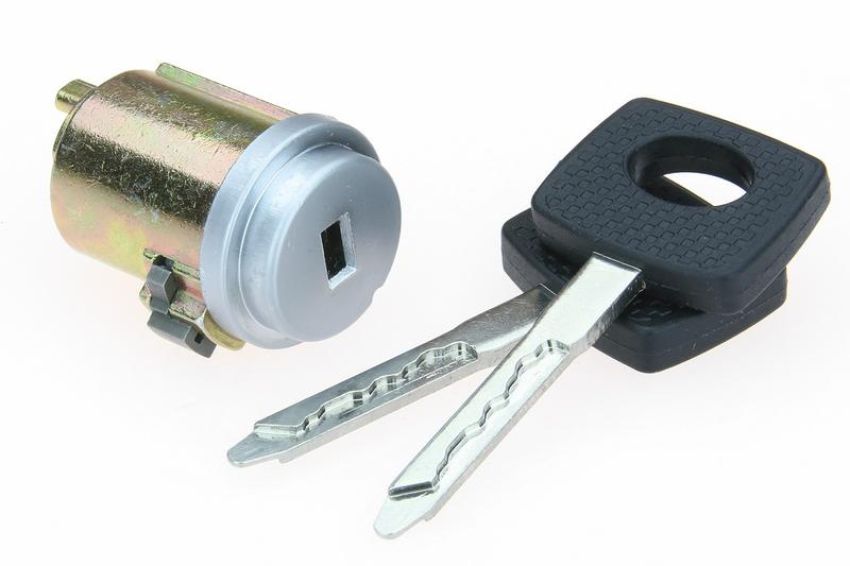 URO Parts 1164620279 Ignition Lock Cylinder