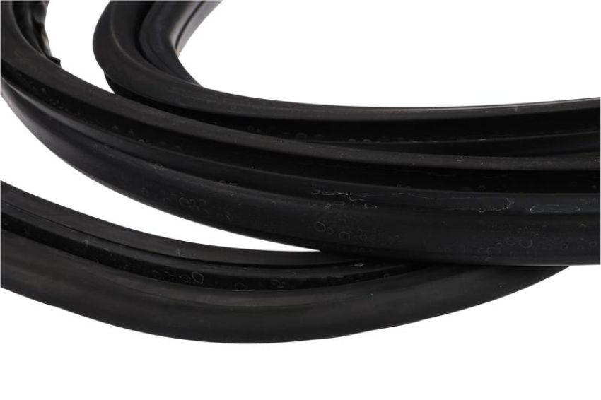 URO Parts 1166710120 Windshield Seal