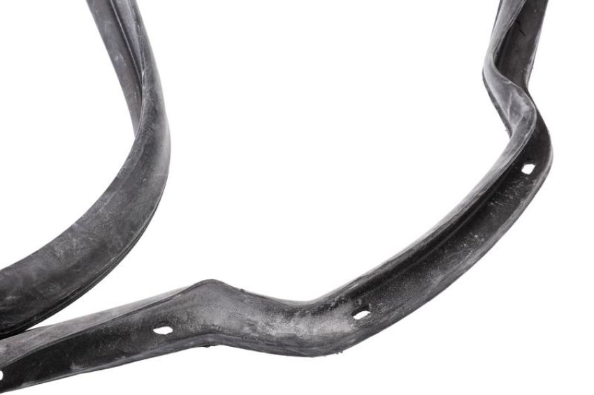URO Parts 1167200478 Door Seal