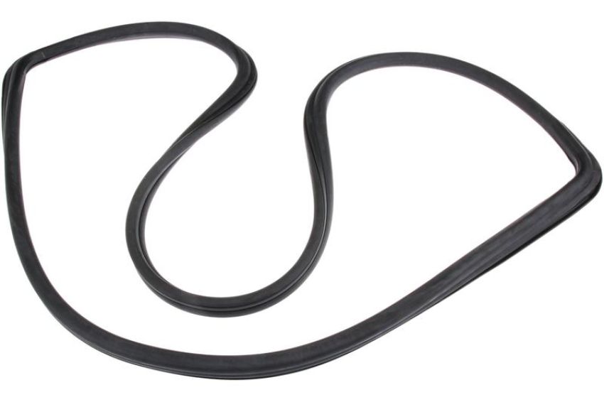 URO Parts 1236700239 Rear Window Seal