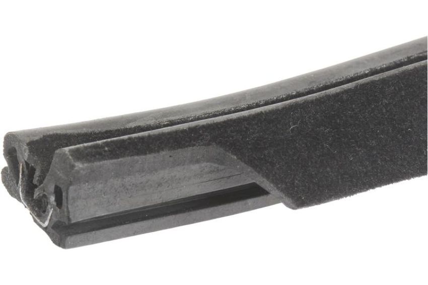 URO Parts 1237200254 Window Channel Seal
