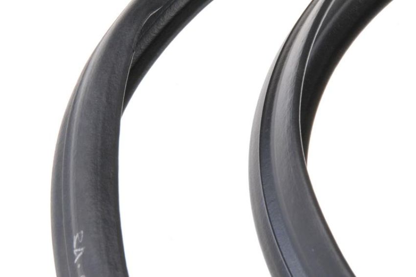 URO Parts 1237580098 Trunk Seal