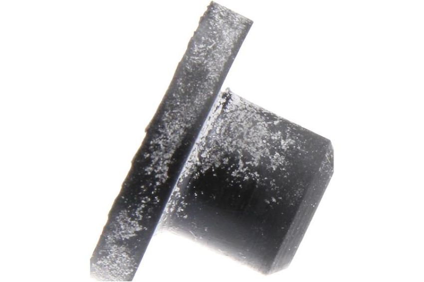 URO Parts 1239973681 Washer Pump Grommet