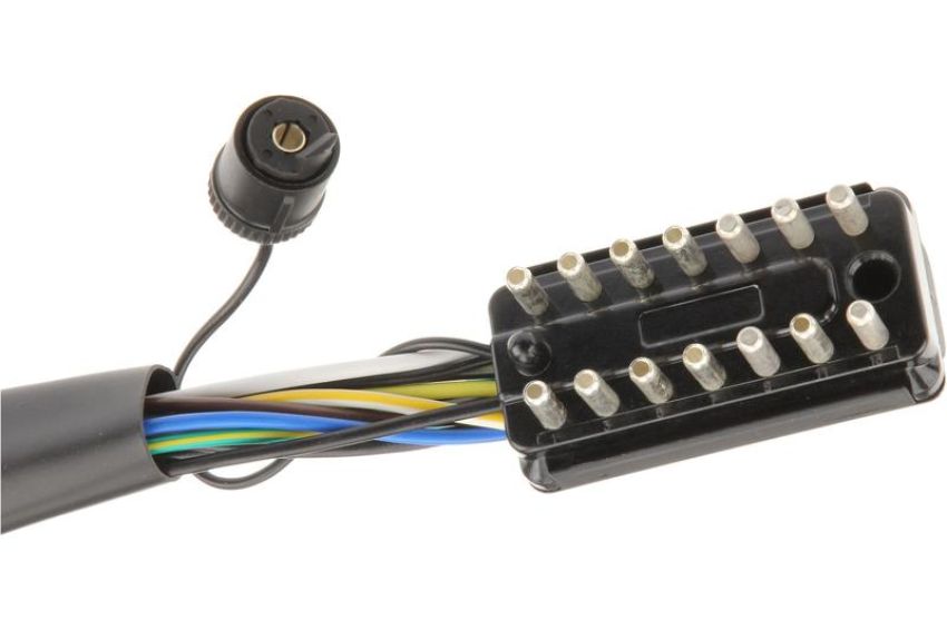 URO Parts 1245401045 Turn Signal Switch