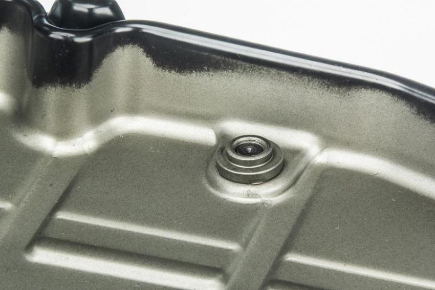 URO Parts 1262701012 Auto Trans Oil Pan