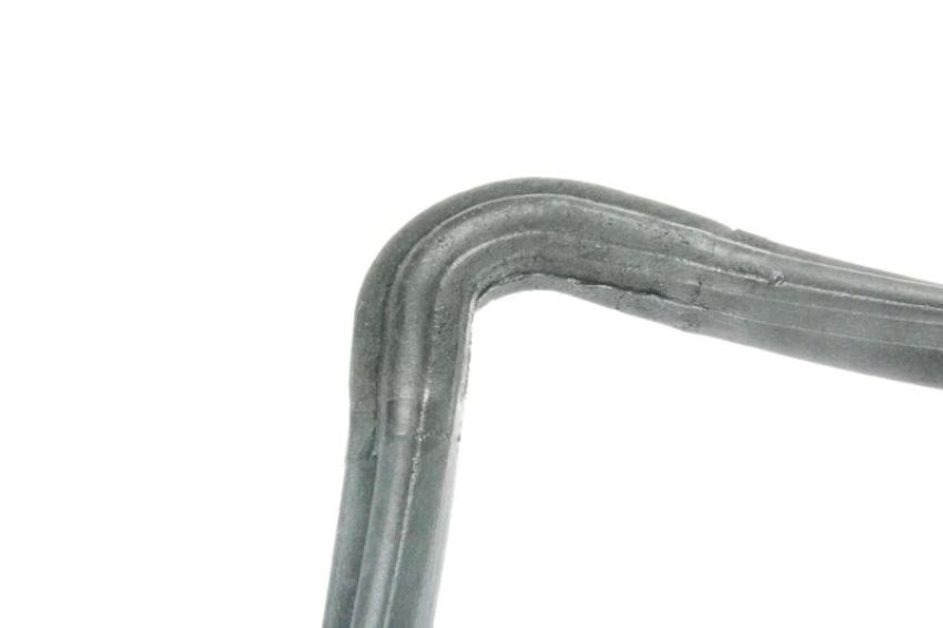 URO Parts 1268260091 Tail Light Lens Seal