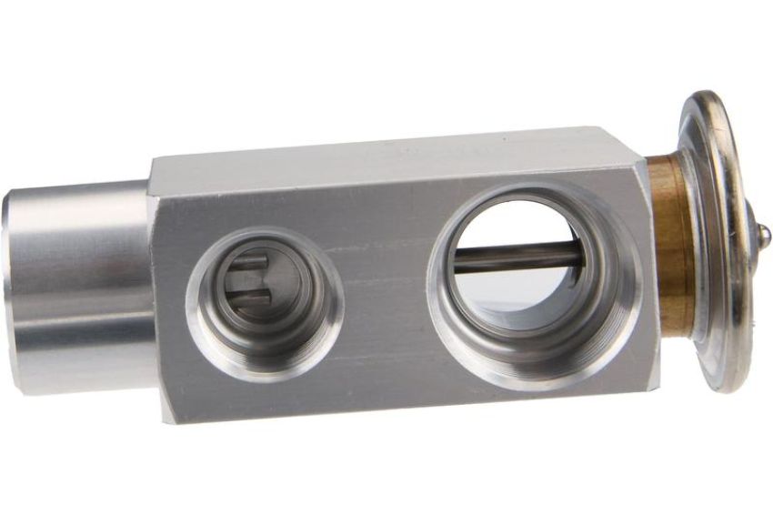 URO Parts 1268300284 Expansion Valve