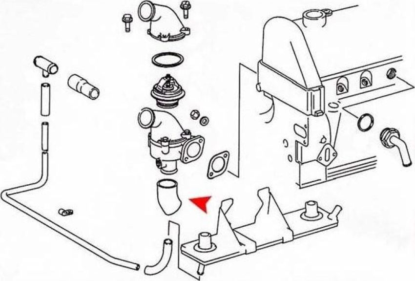 URO Parts 1272030082 Water Pump Bypass Hose