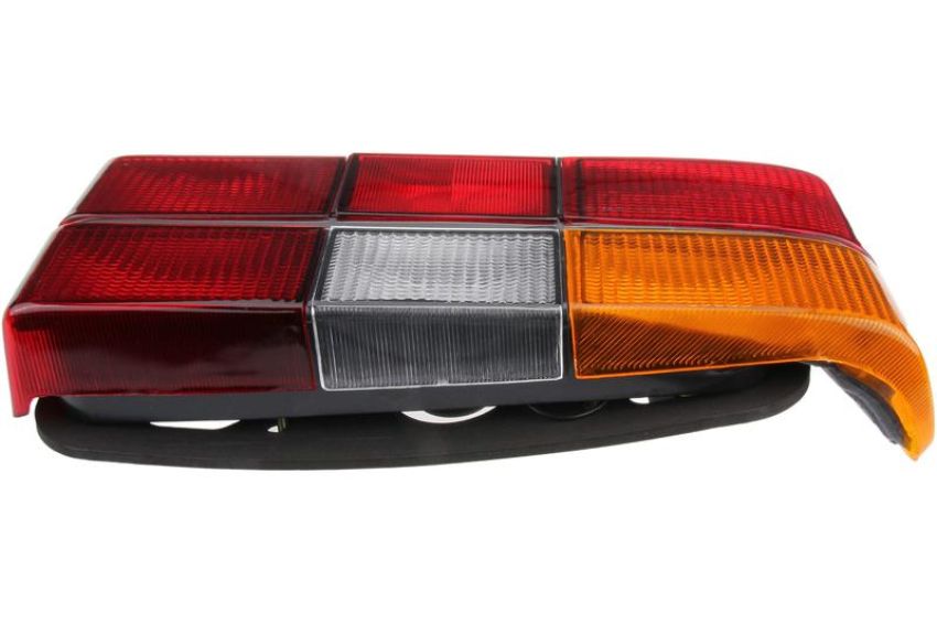 URO Parts 1372226 Tail Light Assembly