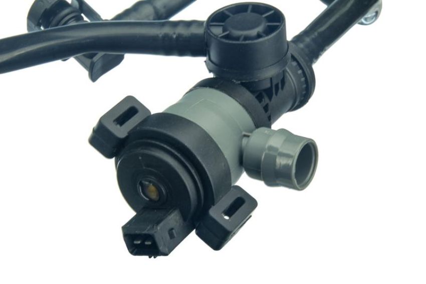 URO Parts 13907636145 Fuel Tank Vent Valve