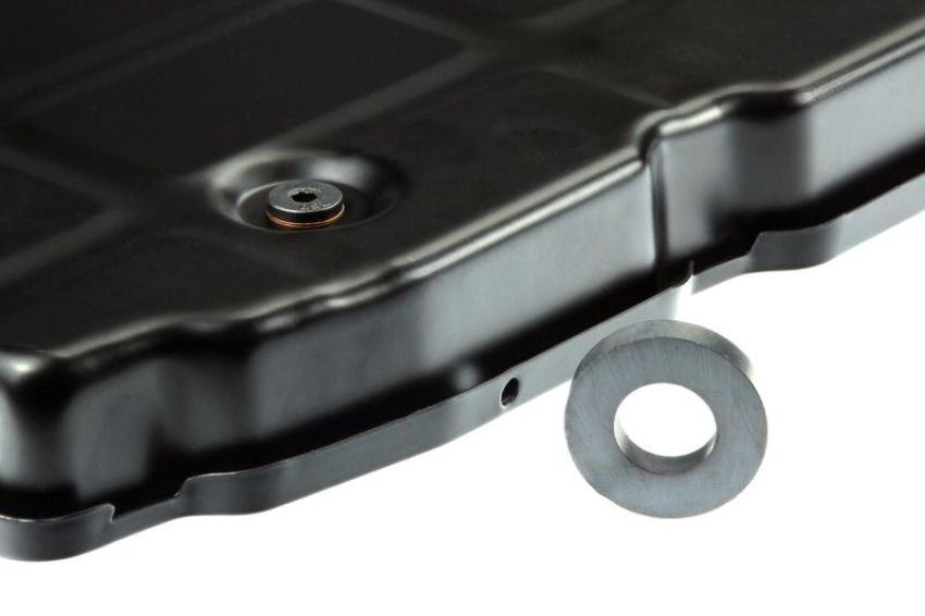URO Parts 1402700812 Auto Trans Oil Pan