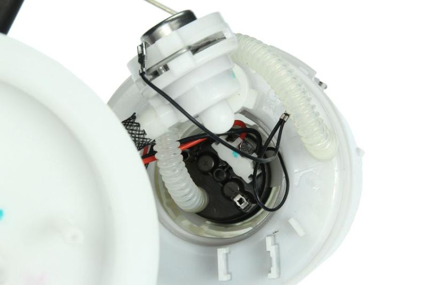 URO Parts 16117314804 Fuel Pump Assembly