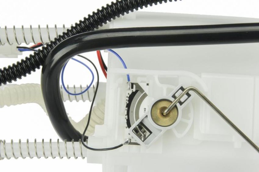 URO Parts 1634702894 Fuel Pump Assembly