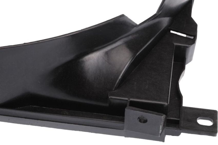URO Parts 17111712686 Cooling Fan Shroud