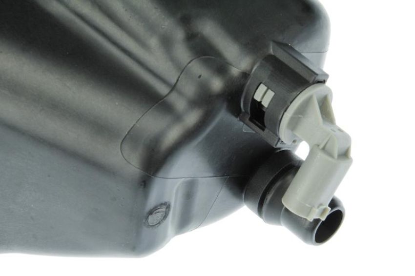 URO Parts 17137552546 Expansion Tank