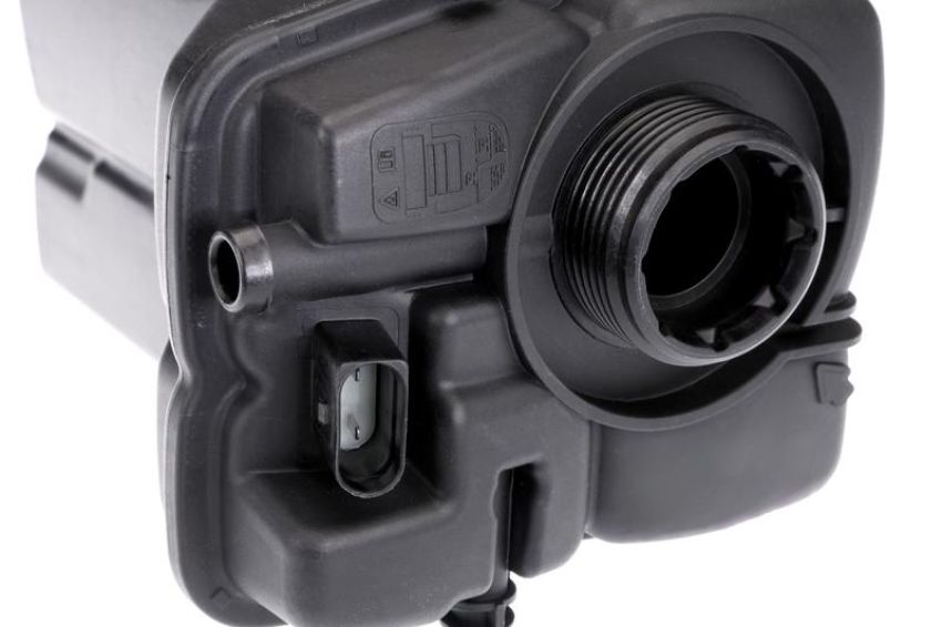 URO Parts 17138093924 Expansion Tank