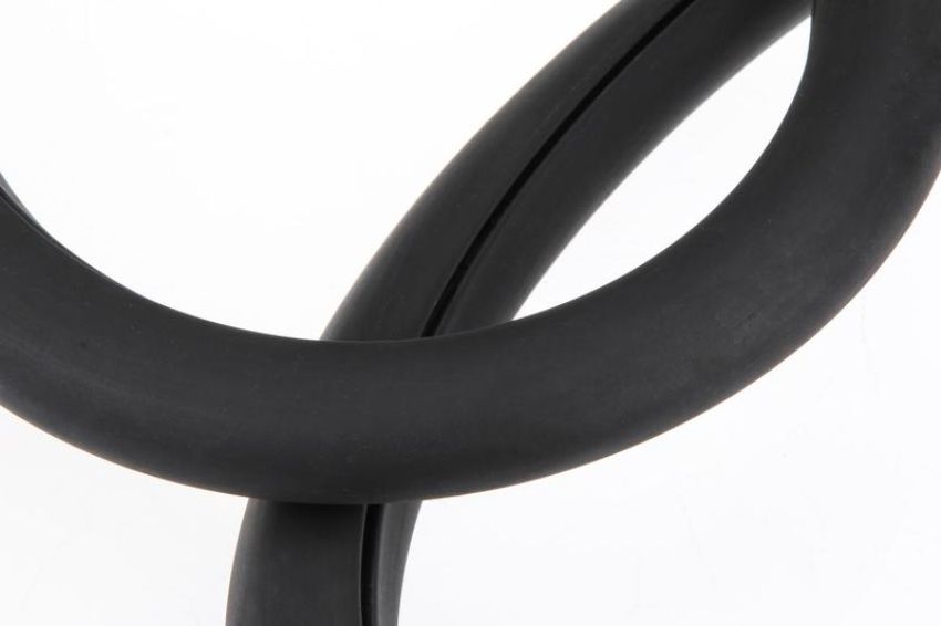 URO Parts 171845121 Windshield Seal