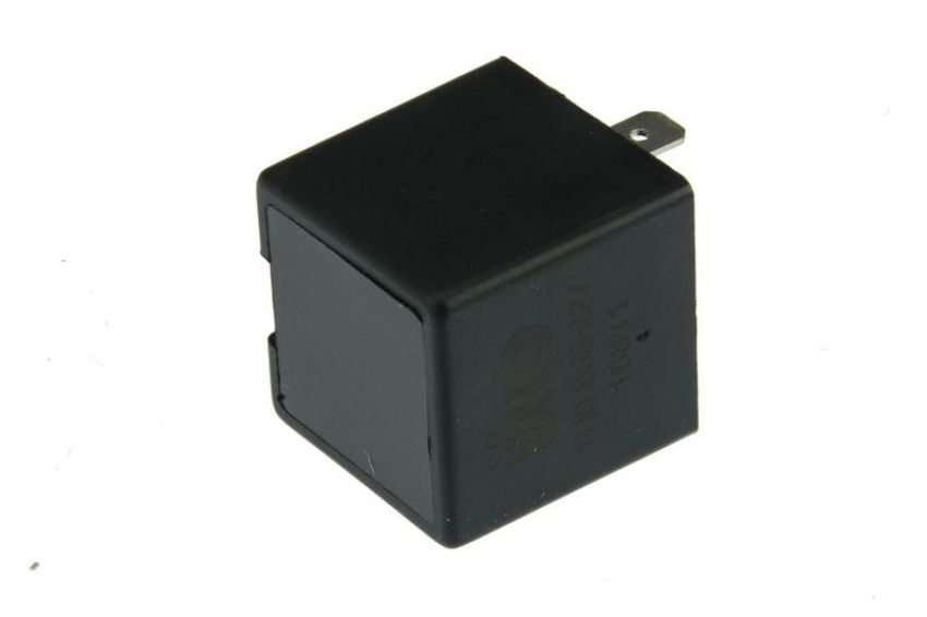 URO Parts 1H0953227 Turn Signal Relay
