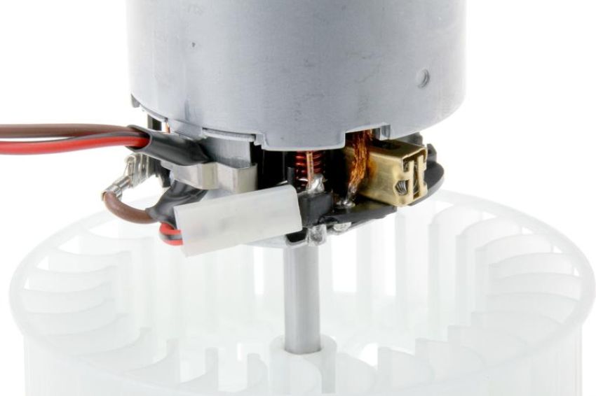 URO Parts 2018200642 Blower Motor