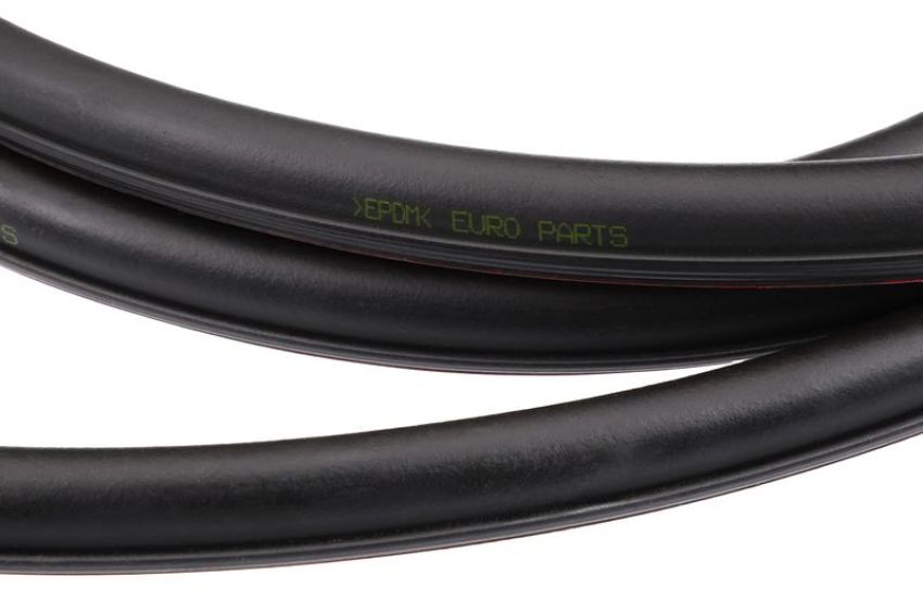 URO Parts 2047271187 Door Seal