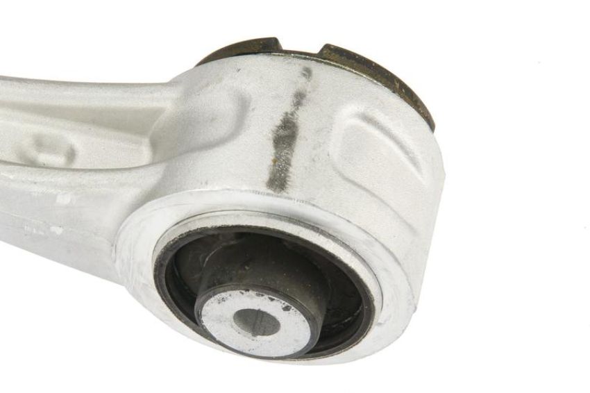 URO Parts 2053305601 Control Arm
