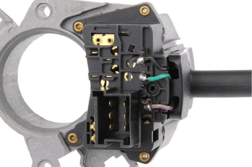 URO Parts 2105450110 Turn Signal Switch