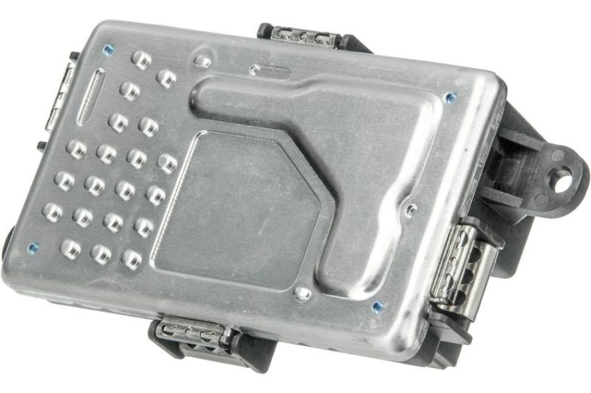 URO Parts 2128702110 Blower Motor Regulator