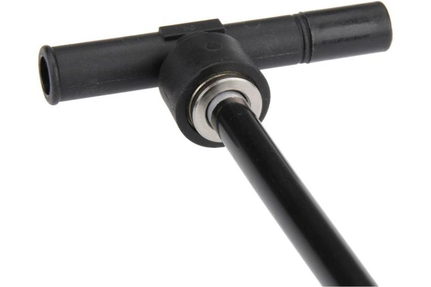 URO Parts 2203270000 Air Suspension Compressor Line