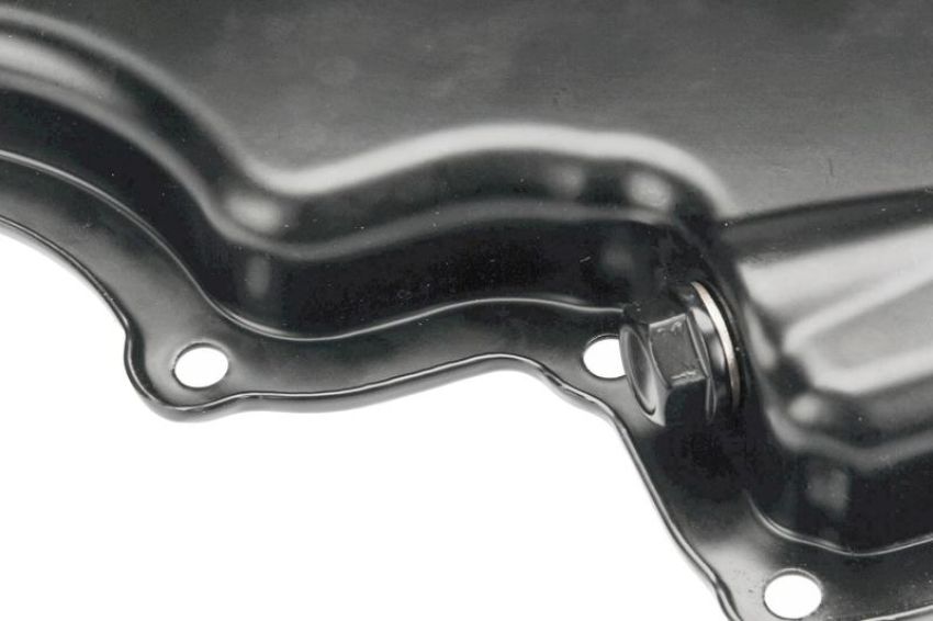 URO Parts 2720100128 Engine Oil Pan