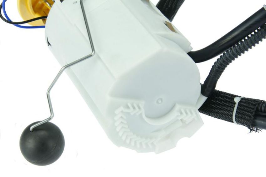 URO Parts 30761745 Fuel Pump Assembly