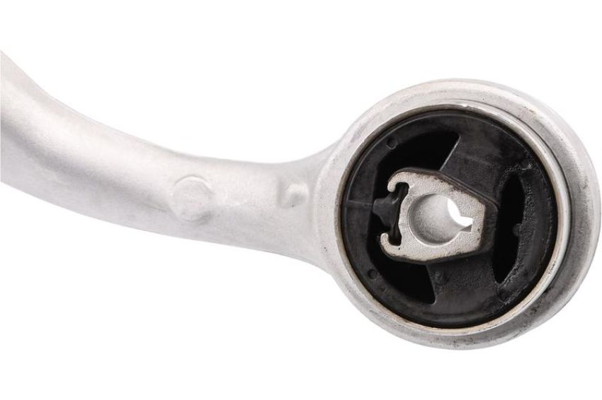 URO Parts 31121092609 Control Arm