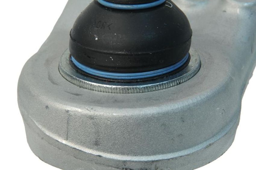 URO Parts 31126758520PRM Control Arm