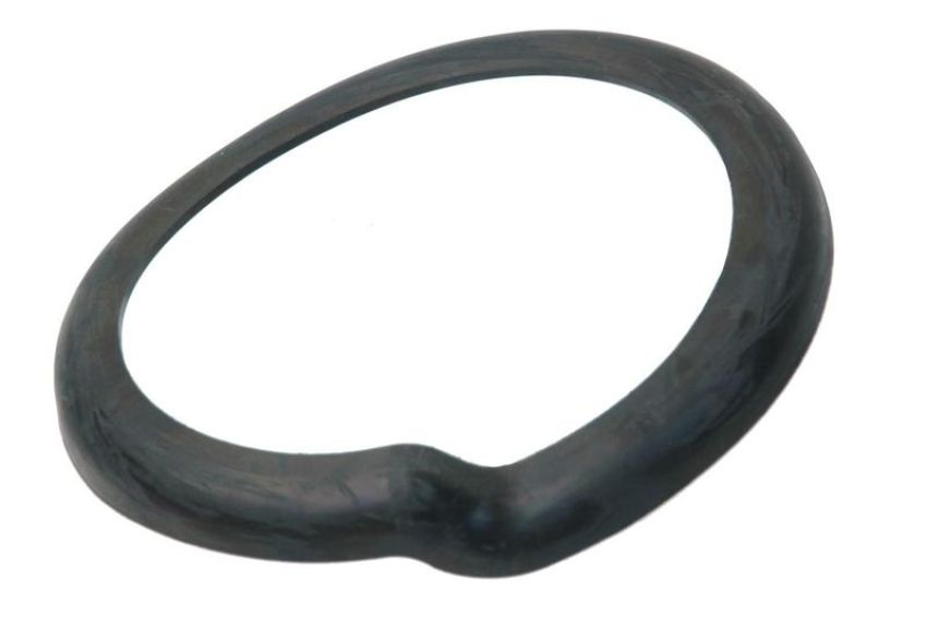 URO Parts 31331100636 Coil Spring Mounting Pad