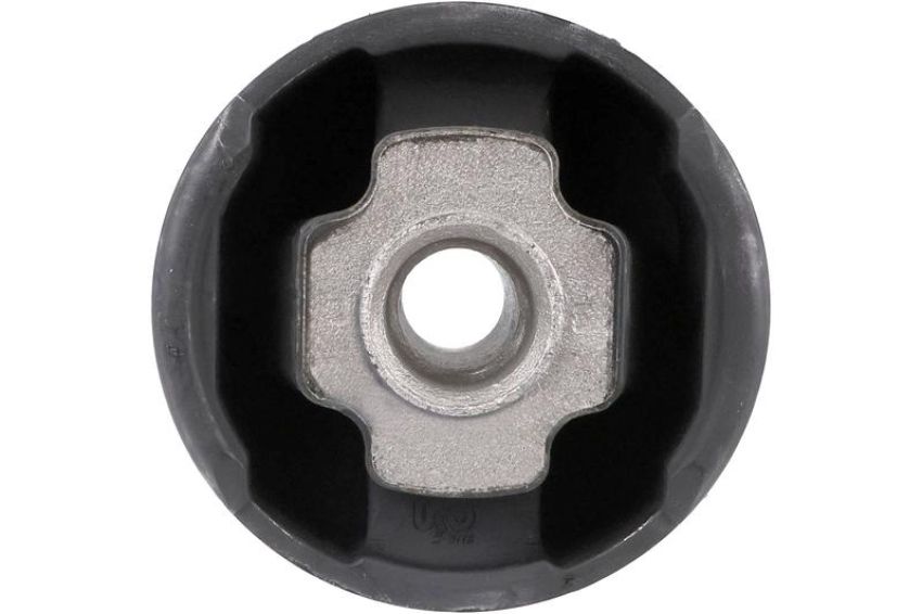 URO Parts 33316770454 Subframe Mount